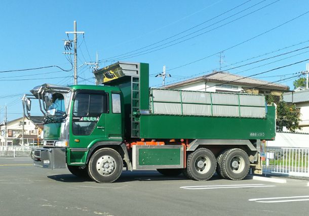 大型深ダンプ中古車の販売店舗が深ダンプの分類 土砂禁ダンプについて解説 人気の日野やいすゞも取り扱い 中古トラックの トラックワン 販売 在庫多数